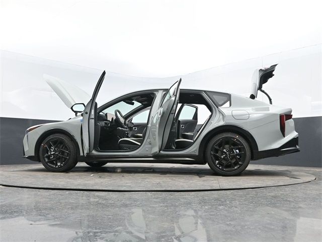 2025 Kia K4 GT-Line Turbo