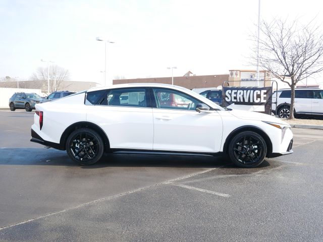 2025 Kia K4 GT-Line Turbo