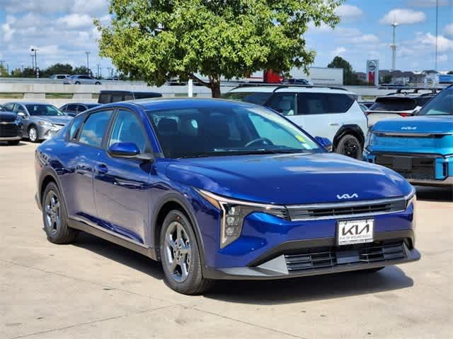 2025 Kia K4 LX