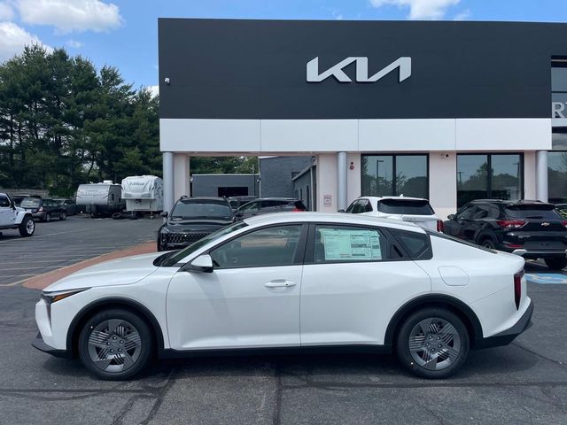 2025 Kia K4 LX