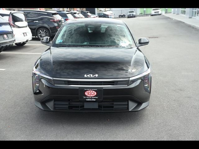 2025 Kia K4 LX