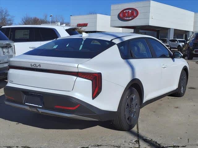 2025 Kia K4 LX