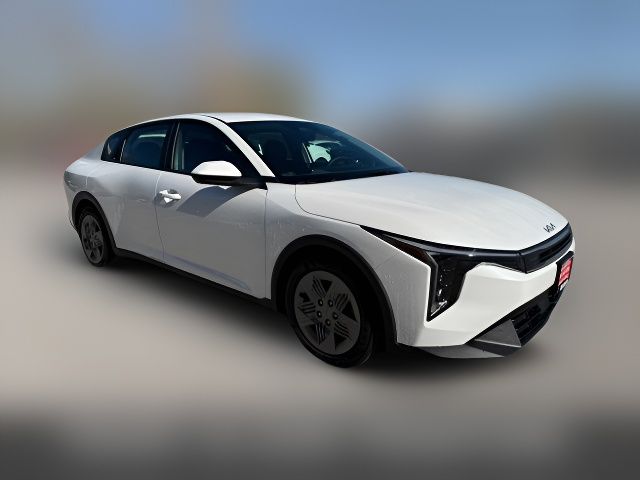 2025 Kia K4 LX