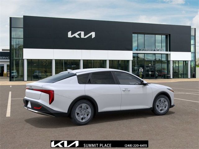 2025 Kia K4 LX