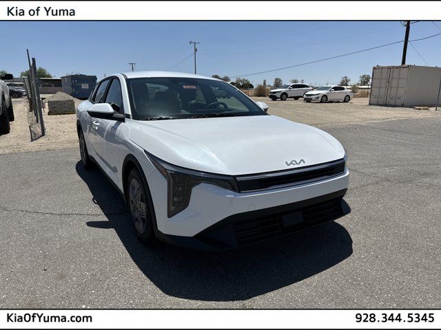 2025 Kia K4 LX