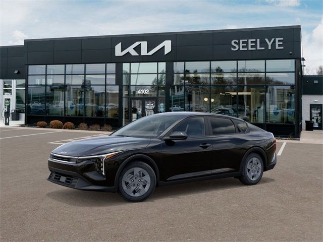 2025 Kia K4 LX