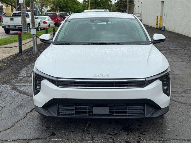 2025 Kia K4 LX