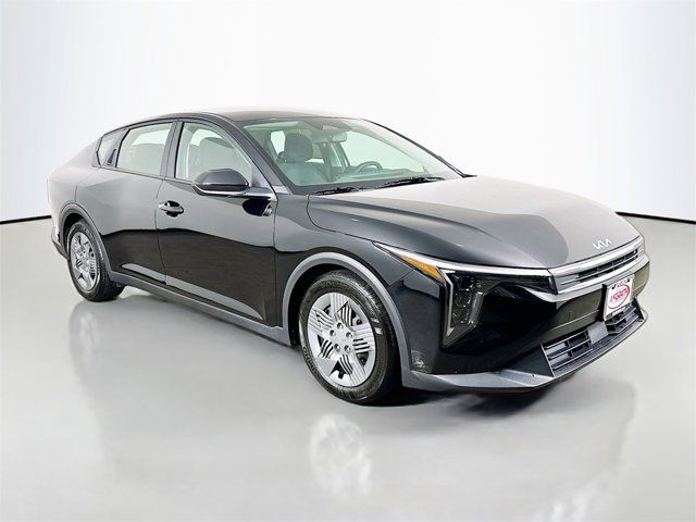 2025 Kia K4 LX