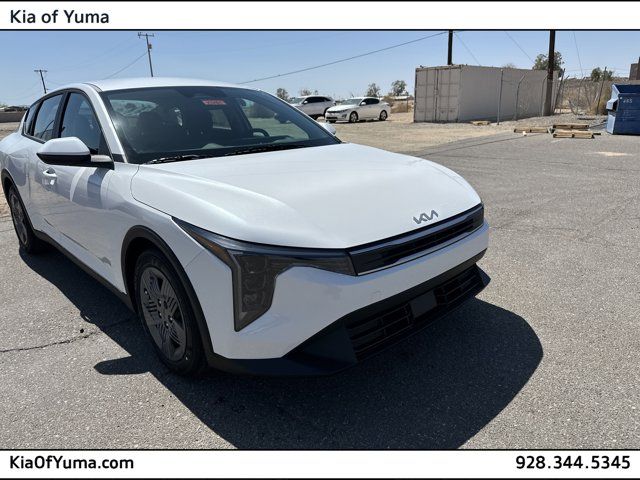 2025 Kia K4 LX