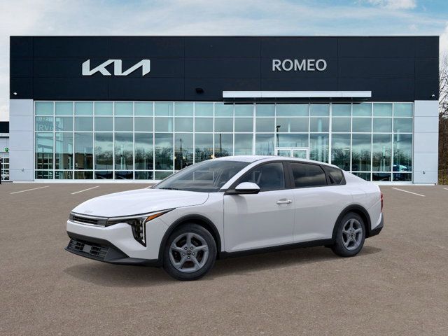 2025 Kia K4 LXS