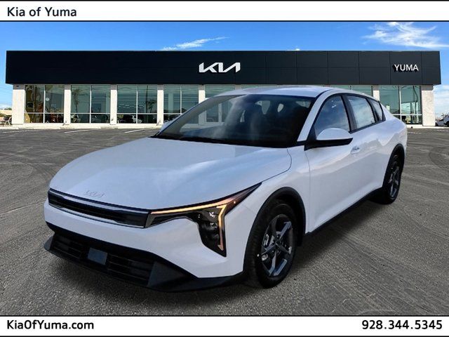 2025 Kia K4 LXS