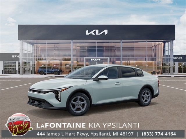 2025 Kia K4 LXS