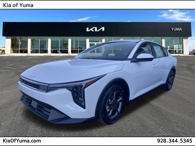 2025 Kia K4 LXS