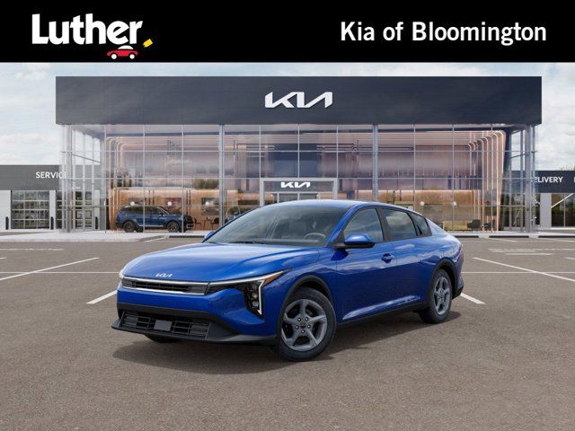 2025 Kia K4 LXS