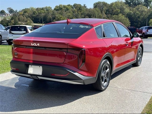 2025 Kia K4 LXS