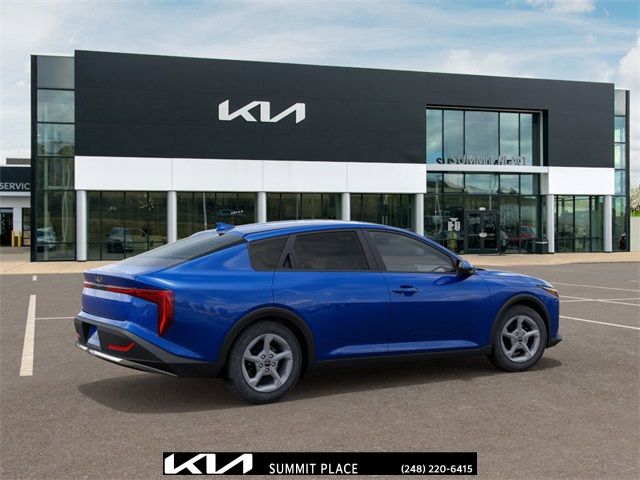 2025 Kia K4 LXS