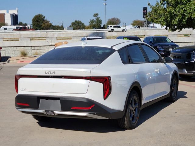 2025 Kia K4 LXS