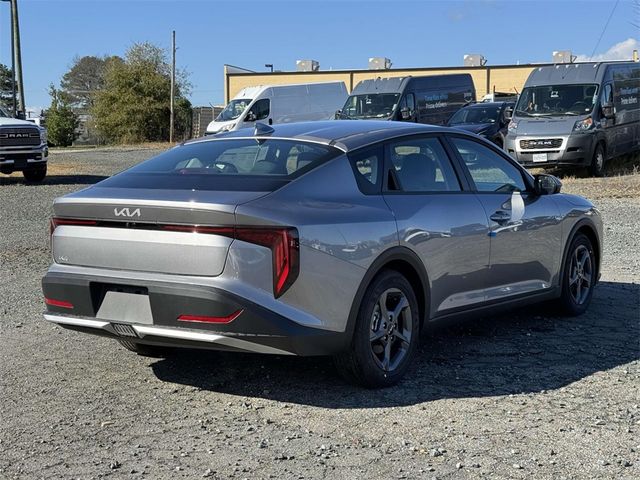 2025 Kia K4 LXS