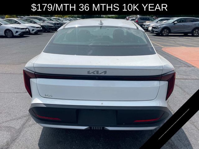 2025 Kia K4 LXS