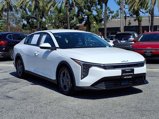 2025 Kia K4 LXS