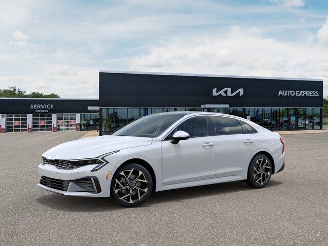 2025 Kia K5 EX