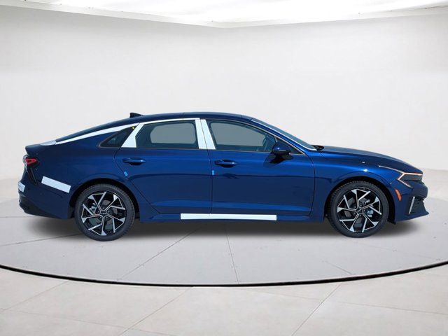 2025 Kia K5 EX