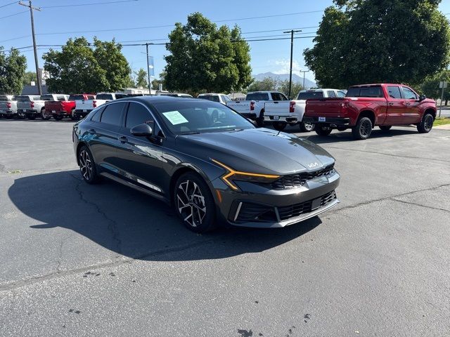 2025 Kia K5 EX