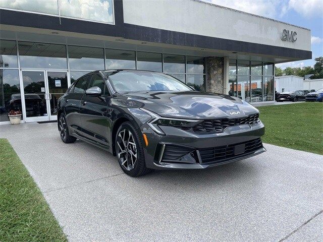 2025 Kia K5 EX