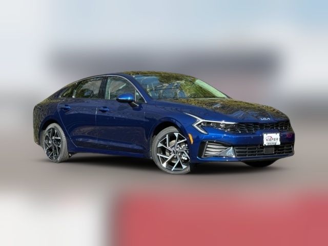2025 Kia K5 EX
