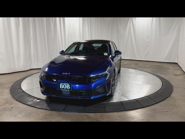 2025 Kia K5 EX