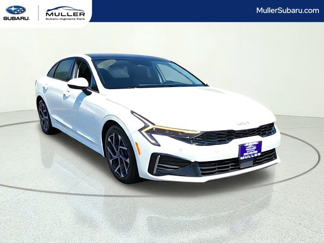 2025 Kia K5 EX