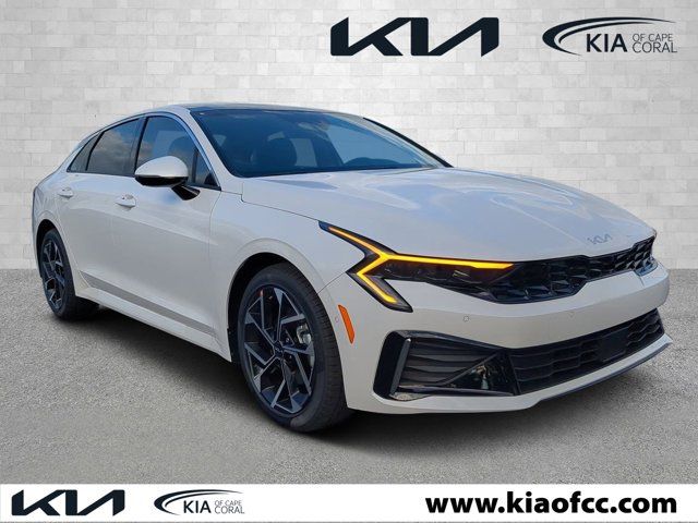 2025 Kia K5 EX