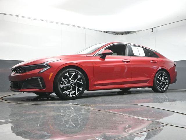 2025 Kia K5 EX