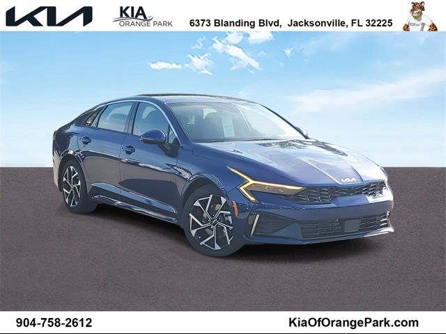 2025 Kia K5 EX