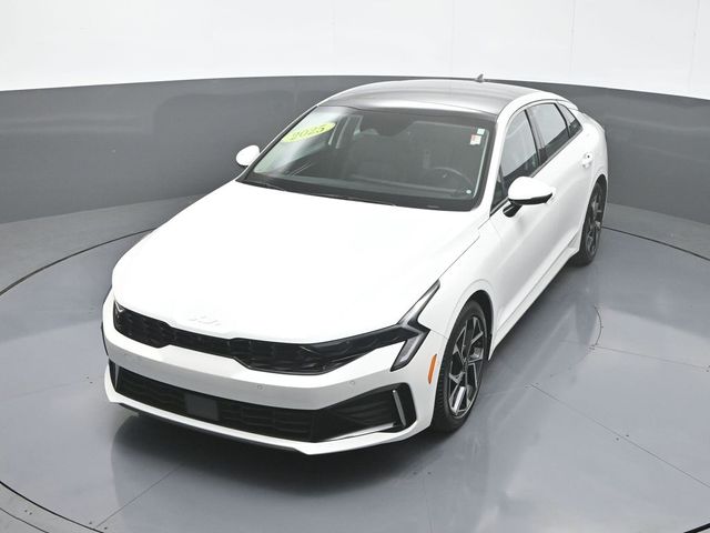 2025 Kia K5 EX
