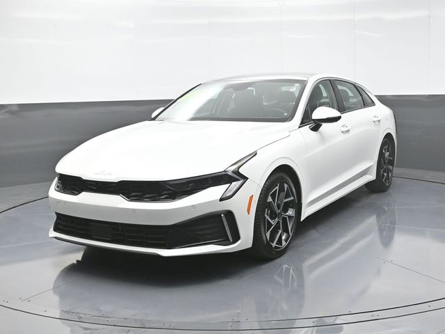 2025 Kia K5 EX