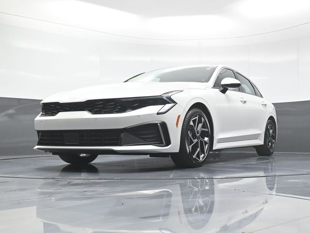 2025 Kia K5 EX
