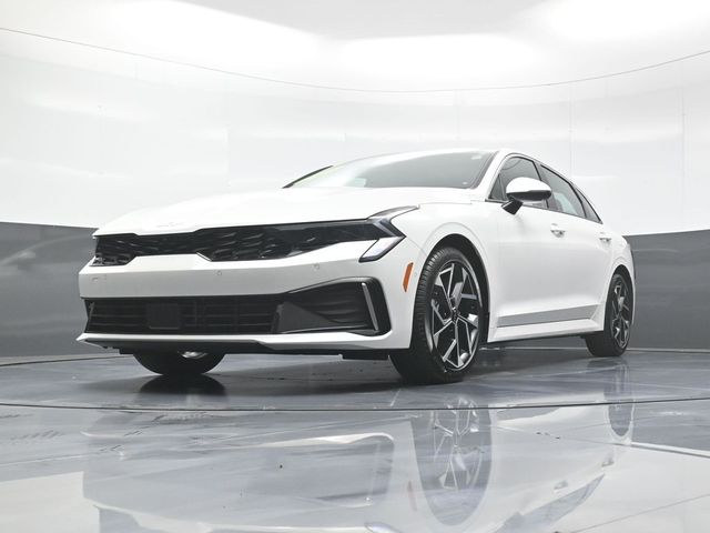 2025 Kia K5 EX