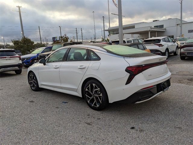 2025 Kia K5 EX