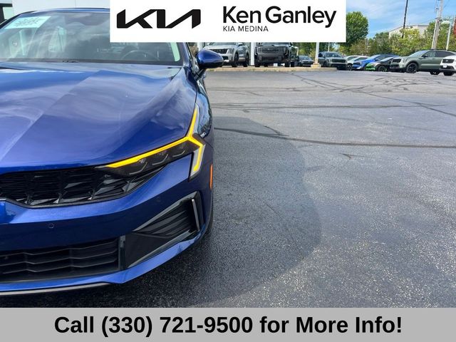 2025 Kia K5 EX