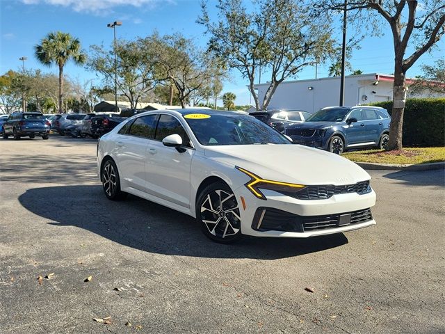 2025 Kia K5 EX