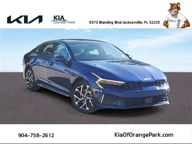 2025 Kia K5 EX