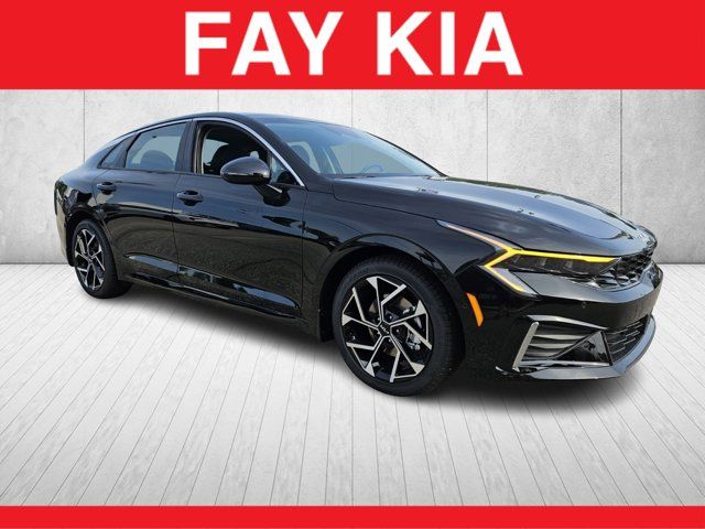 2025 Kia K5 EX