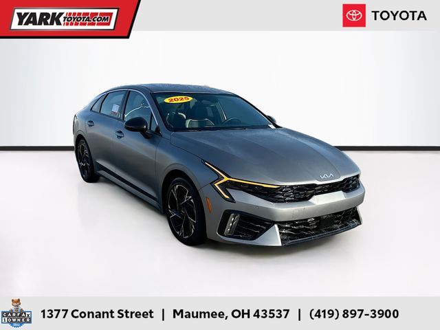 2025 Kia K5 GT-Line