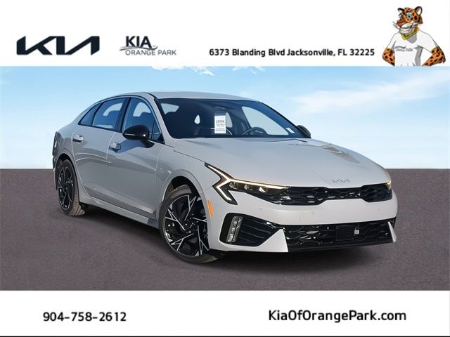 2025 Kia K5 GT-Line