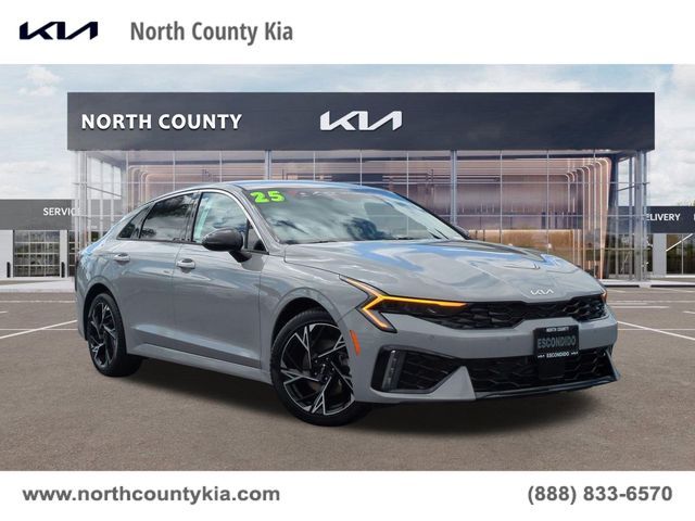 2025 Kia K5 GT-Line