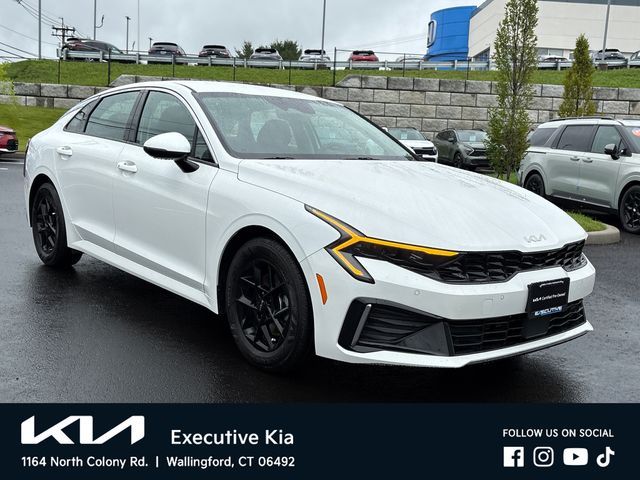2025 Kia K5 LXS