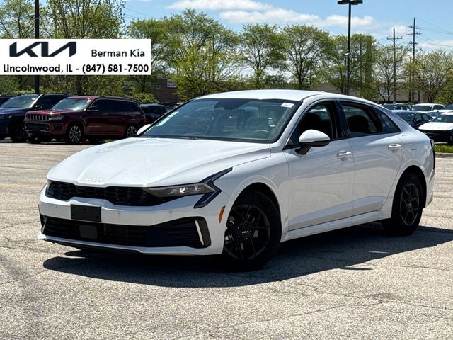 2025 Kia K5 LXS