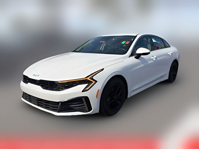 2025 Kia K5 LXS