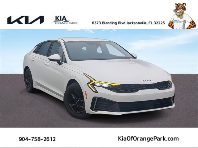 2025 Kia K5 LXS